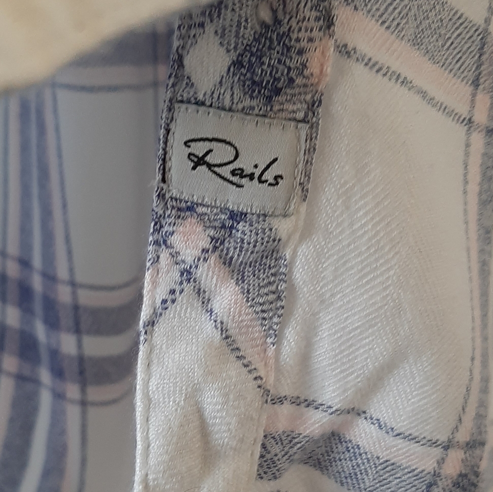 Rails Revolve Hunter white blush patriot plaid button down shirt medium - Picture 9 of 10